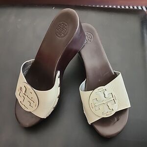 EUC TORY BURCH Platform sandals
